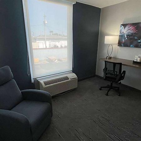 Days Inn & Suites By Wyndham Springfield Oh Ngoại thất bức ảnh